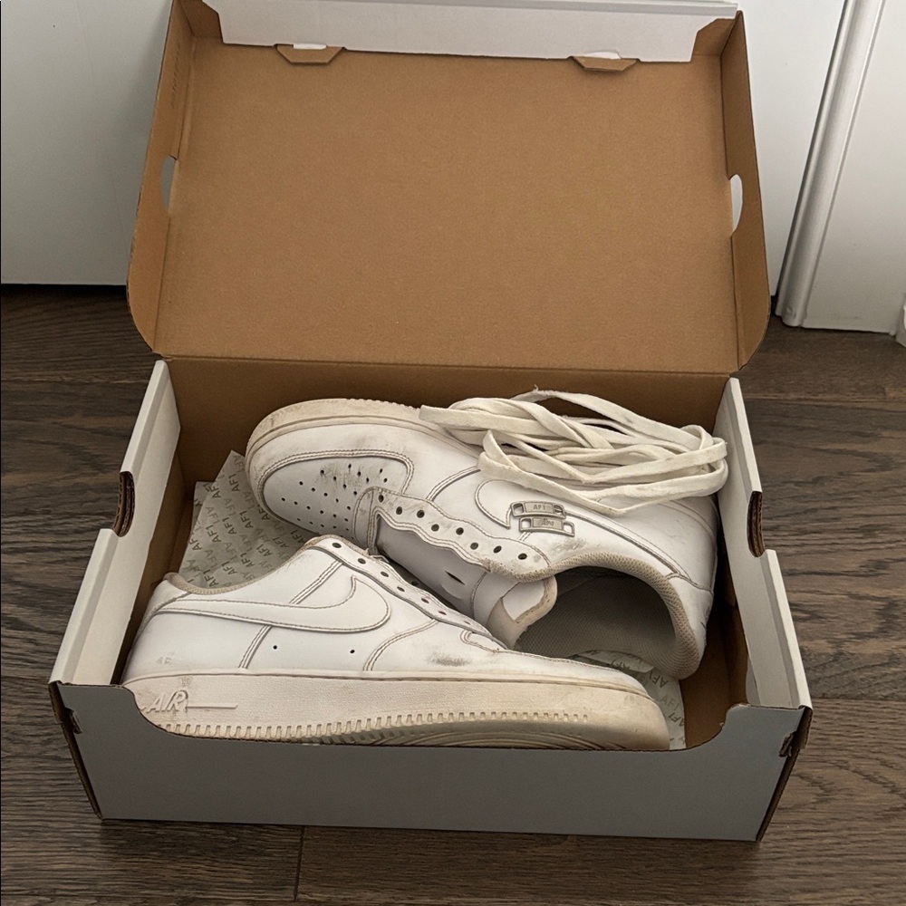 Nike White Air Force One​